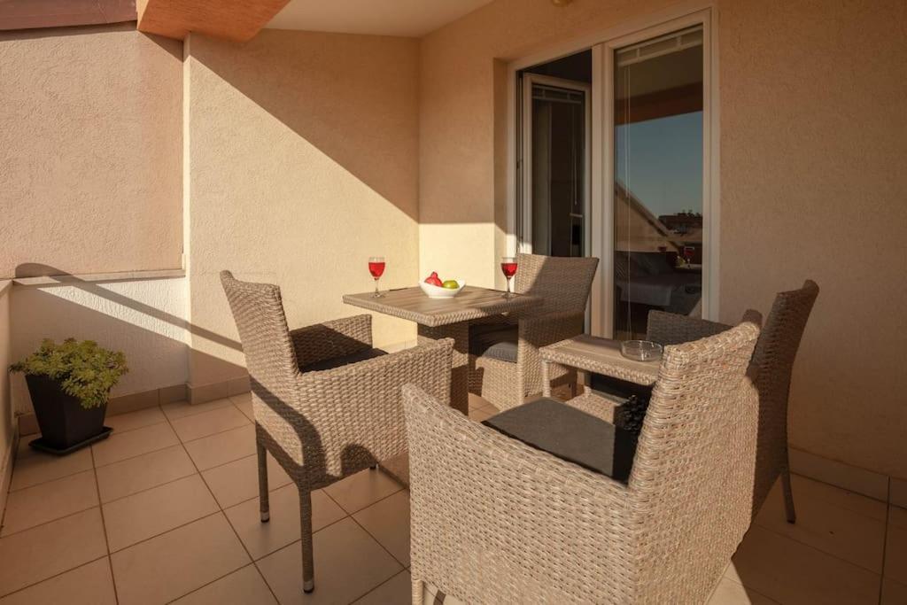 Apartman Lori *