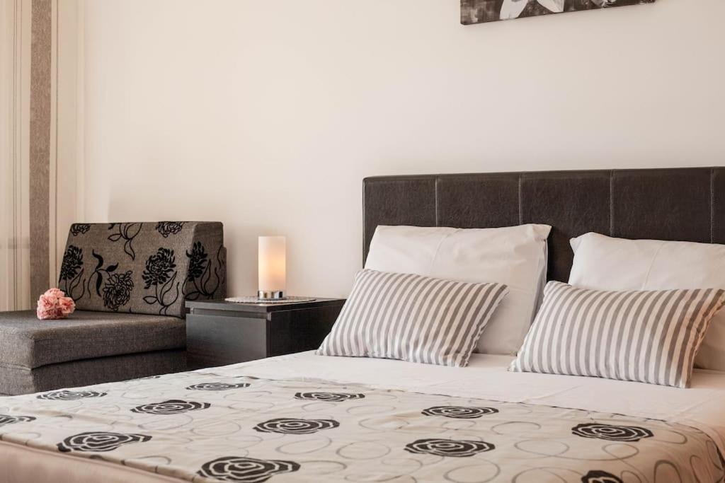 Lori Apartman Pula
